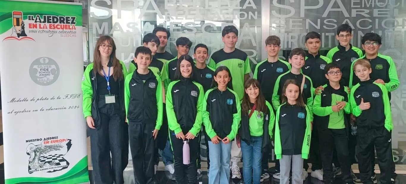 Dos campeones regionales para las escuelas de ajedrez de la comarca